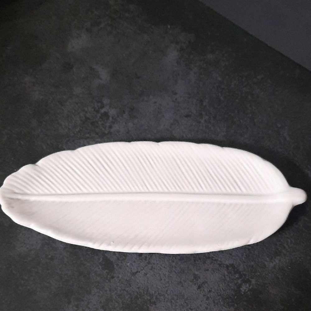 White Feather-Shaped Dish